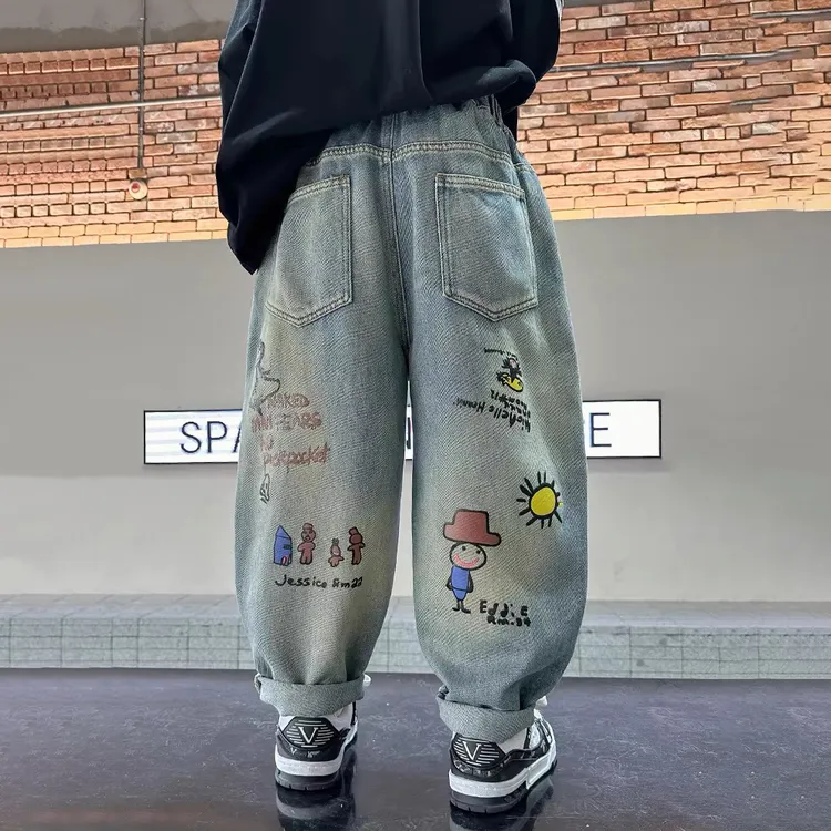 男童牛仔裤春秋款2024新款儿童春装裤子男孩长裤潮酷炸街软春款