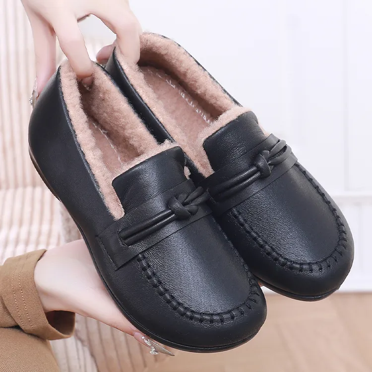 意迪森冬季休闲加绒保暖厚加厚舒适妈妈鞋防水雪地靴