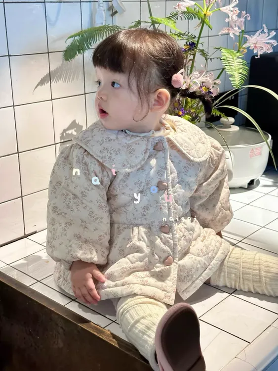 2024冬季碎花加棉外套女宝可爱保暖棉服衣冬季新款婴幼儿棉袄
