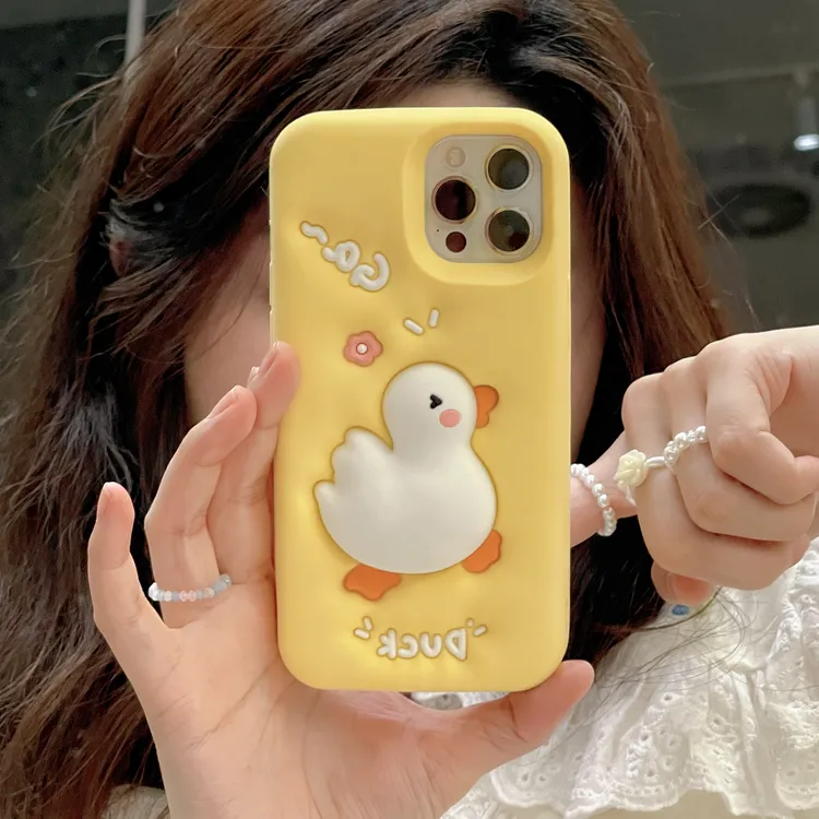 适用苹果oppo华为vivo小米|卡通鸭子可爱iPhone17p立体硅胶手机壳