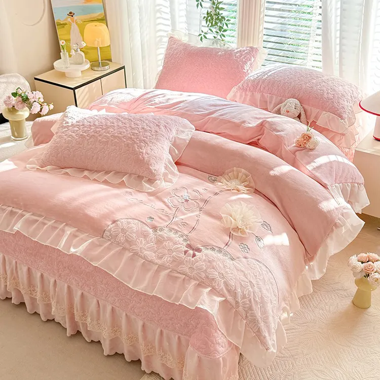夹棉加厚床盖款牛奶绒四件套双面绒被套保暖花边床盖三件套可机洗
