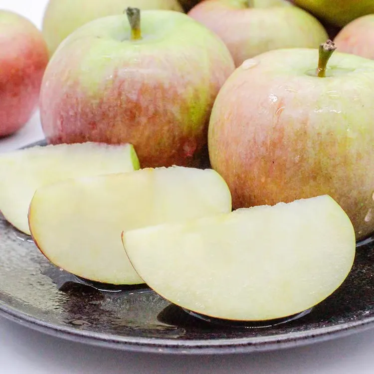 正宗东北特产新鲜脆甜青苹果秋果小苹果丑水果丑苹果汁产地直发