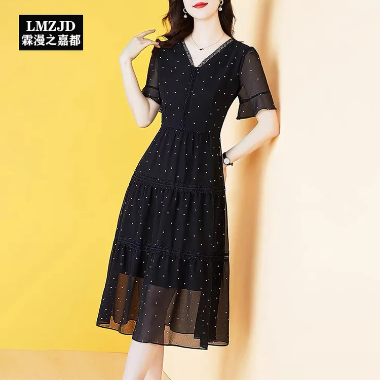高端雪纺连衣裙洋气减龄夏装2025新款v领法式气质中年妈妈裙子女