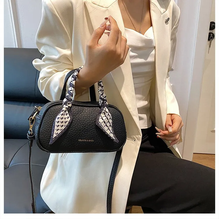 爆款保龄球包包女2024小众复古百搭洋气小包时尚简约单肩包斜挎包