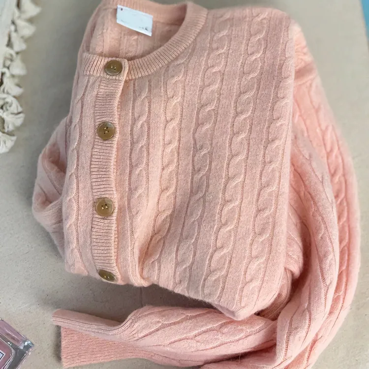 2024春季新款圆领单排扣针织开衫设计感慵懒风长袖针织衫上衣女