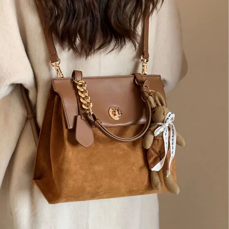 秋冬复古大容量绒面手提腋下包包女2025新款百搭通勤单肩双肩背包