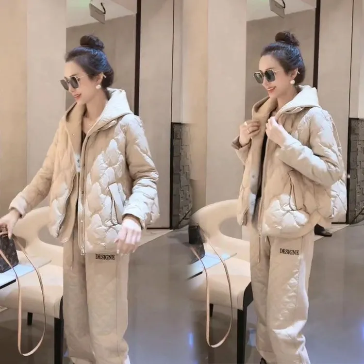 欧洲站2025冬季新款韩版时尚连帽休闲套装女加棉服束脚棉裤两件套