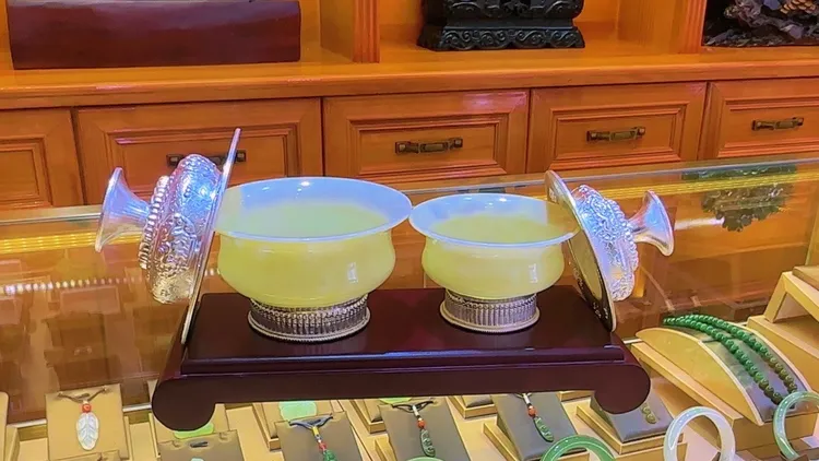 仁布玉乳白色加盖轻奢一整套