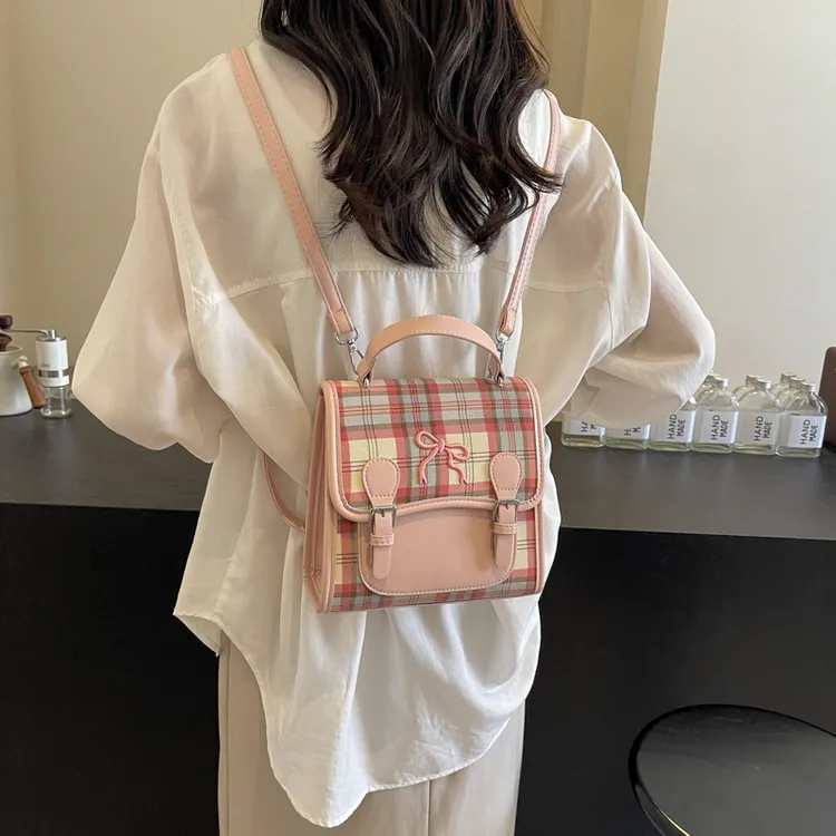 2024年少女夏天格子女韩国甜美小众百搭学生网红多功能双肩包休闲