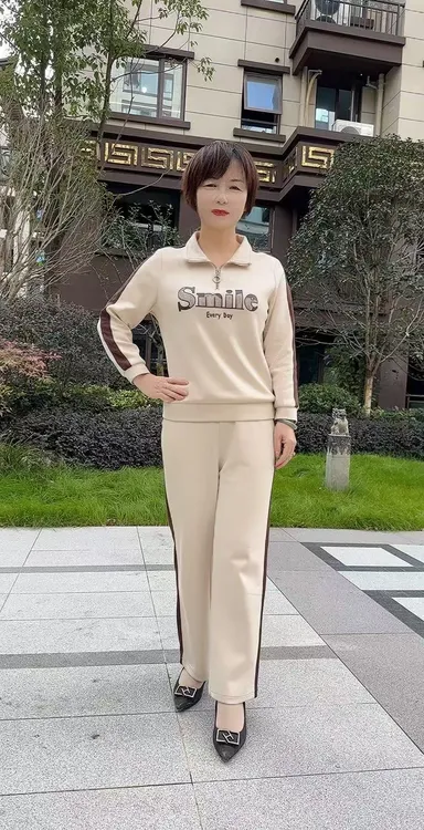 818#时尚显白显瘦气质休闲运动减龄套装早春洋气新款