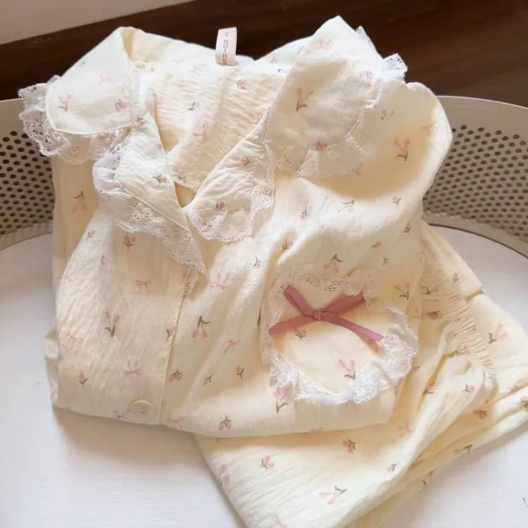 带胸垫素雅小花睡衣女春秋季新款云朵棉甜美可爱休闲长袖裤家居服