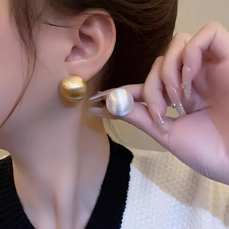 合金耳饰 磨砂拉丝金豆豆耳钉女韩国百搭耳环新款潮高级感耳饰品