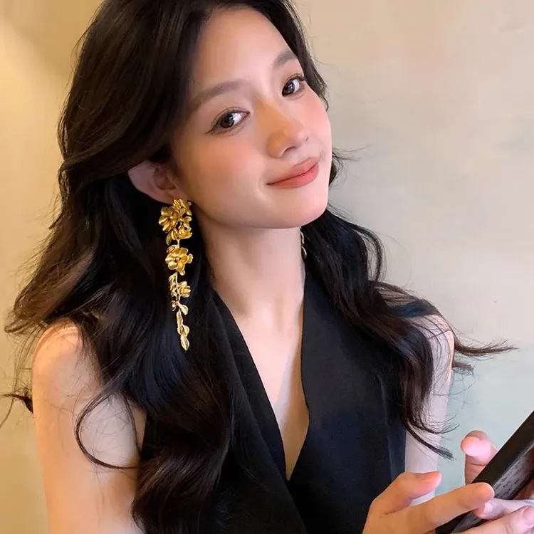 铜合金耳饰 花朵金色流苏耳环女小众夸张大气耳钉秋冬复古耳饰品