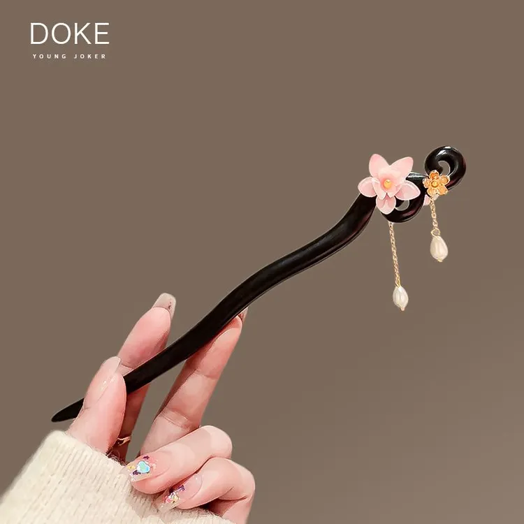 浪漫樱花发簪女高级感古风步摇流苏禾木簪子简约发钗汉服挽发头饰
