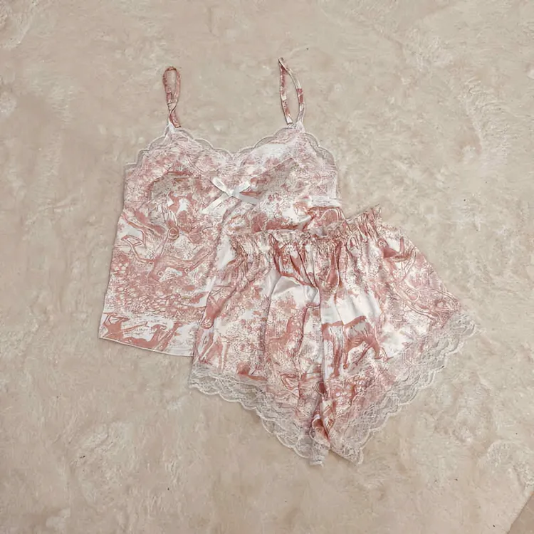 高级感水墨画夏季新款睡衣女士吊带性感带胸垫蕾丝宽松冰丝家居服