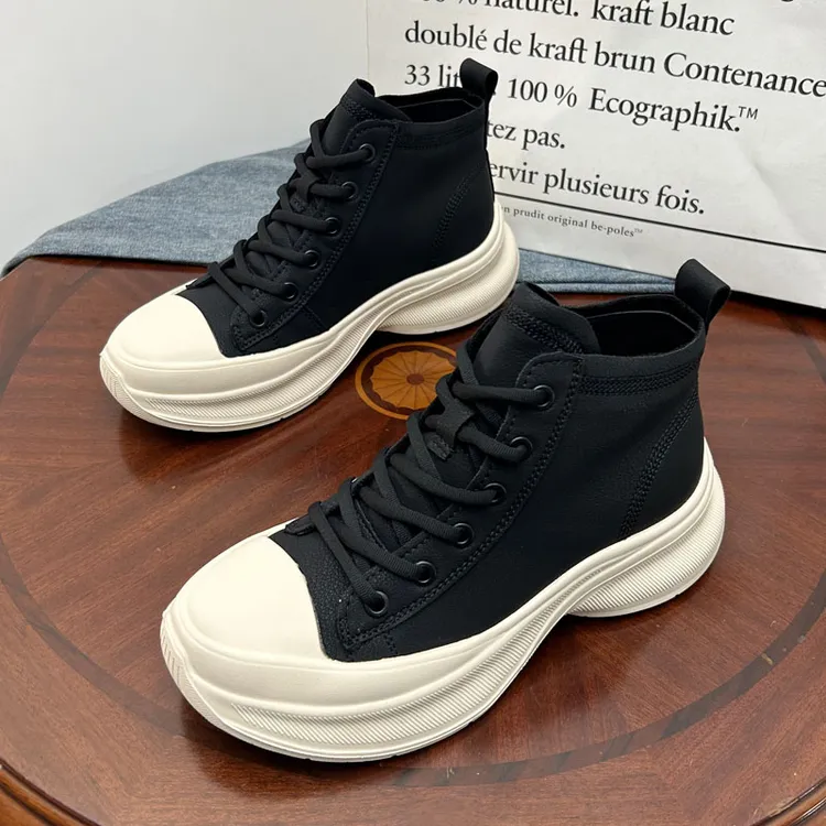 软皮女高帮休闲鞋秋冬新款百搭舒适超轻运动鞋增高松糕鞋棉鞋鞋子