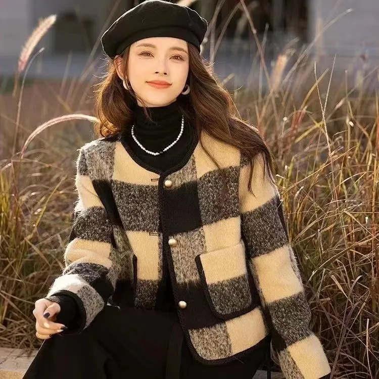 专属S复古格子毛呢格纹小香风外套短款秋冬新款2025高级百搭上衣