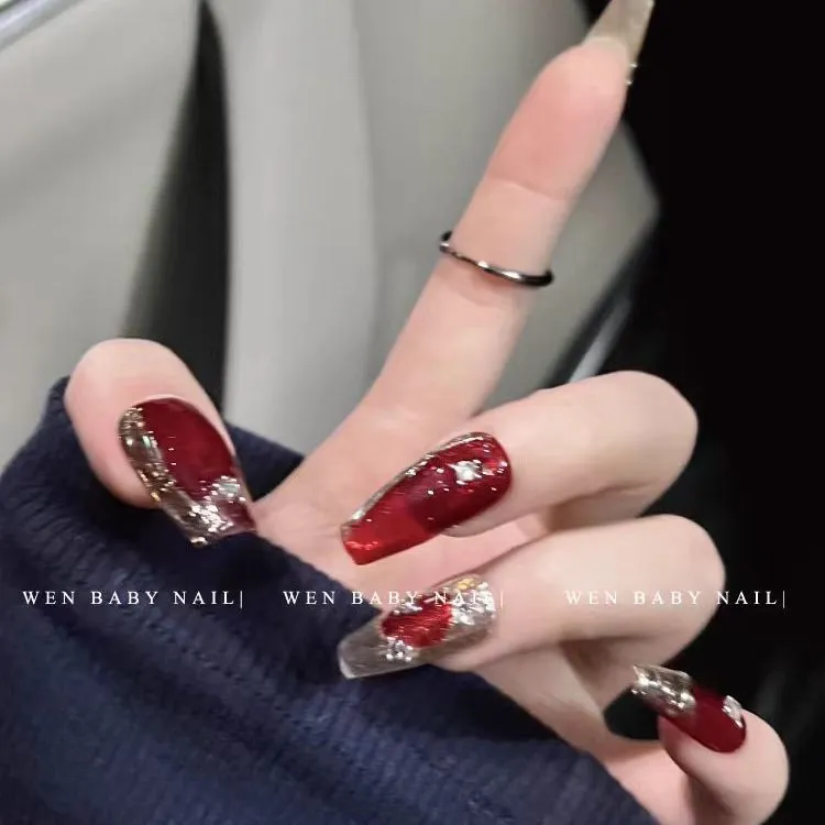 红宝石丨纯手工布拉契提猫眼牛血红绝美显白气质美甲穿戴甲可拆卸