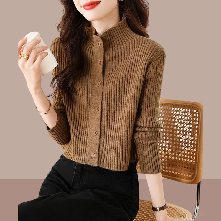 秋冬季慵懒风半高领内搭针织上衣女装2025新款时尚显瘦长袖毛衣女