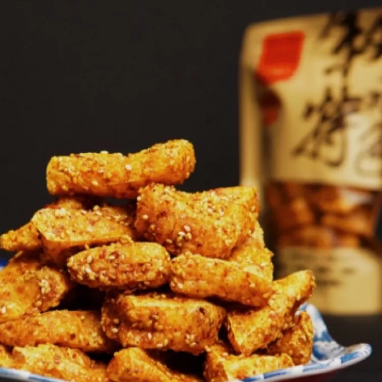 叙永麻辣豆腐干三角软款休闲零食辣条网红小吃四川特产豆干