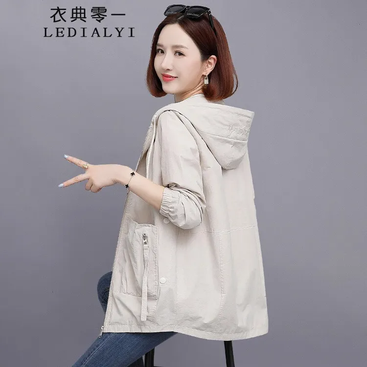 2025春秋季女装新款时尚休闲百搭中年外套女早秋短款风衣夹克上衣