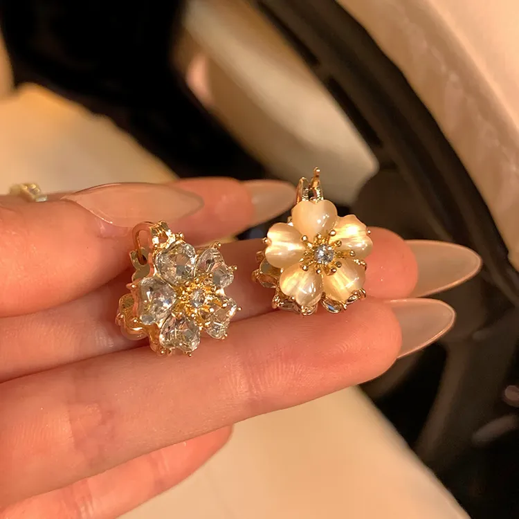 合金耳饰 一款两戴925银针花朵锆石耳扣精致百搭高级感气质耳环女