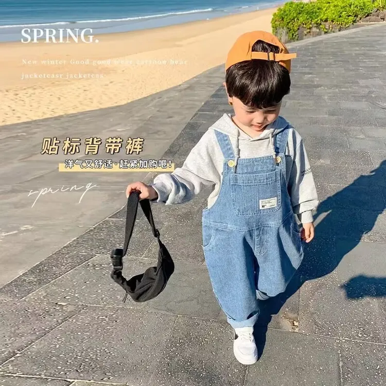 男童背带裤小童春季韩版宝宝裤子春秋款儿童牛仔裤洋气爆款儿童潮