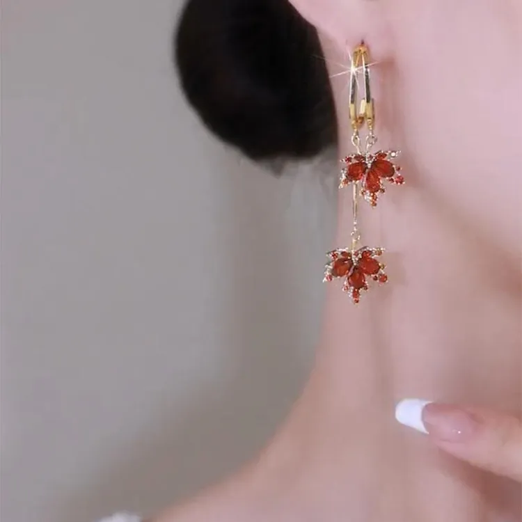 925银耳饰 红色枫叶耳环女耳坠新款百搭洋气高级感轻奢爆款独特耳