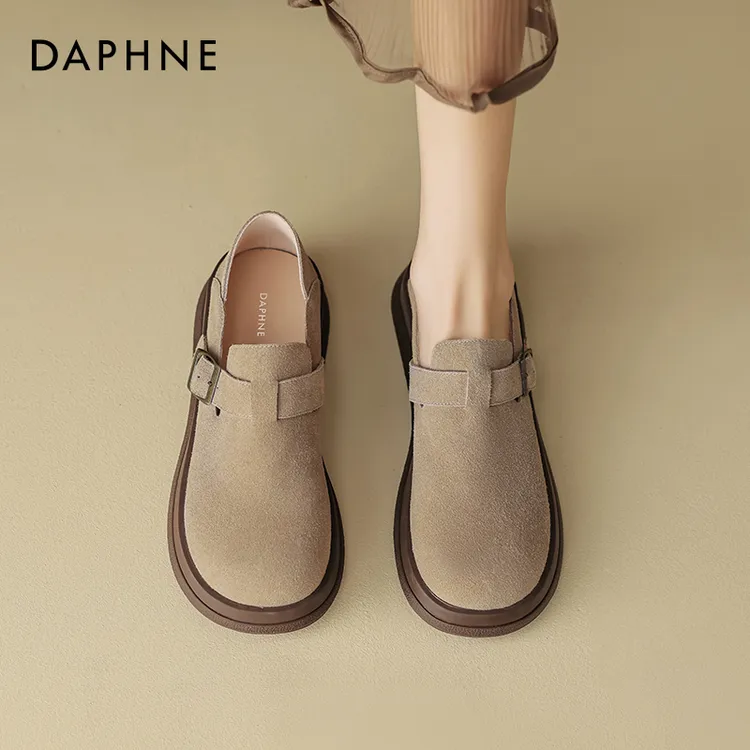 达芙妮真皮勃肯鞋女2025春季全包复古软底一脚蹬两穿豆豆鞋