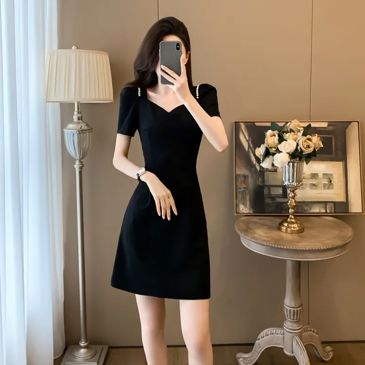 夏季夏天裙子高贵洋气上档次轻奢黑色女装气质高级感高品质连衣裙