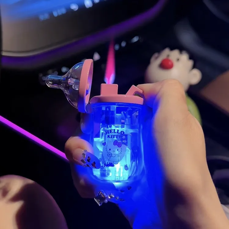 创意个性圣诞节新年礼物糖果造型搞怪可爱卡通kt猫粉色火焰打火机