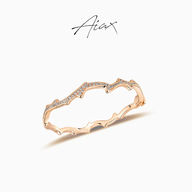 铜合金合成锆石手镯 轻奢简约时尚气质经典时尚树脂纹手镯TSS7713