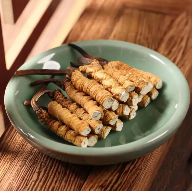 西藏那曲断草2025年高海拔头期高干度自吃断草