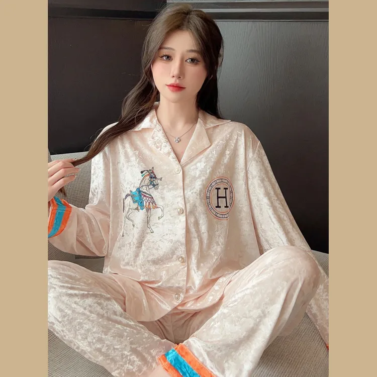 莎莎定制【爱玛】2023新款秋冬长袖睡衣女高贵丝绒可外穿网红家居服