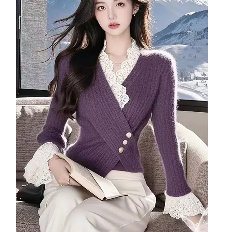 紫色设计感交叉毛衣女2025秋冬季内搭收腰显瘦喇叭袖打底针织上衣