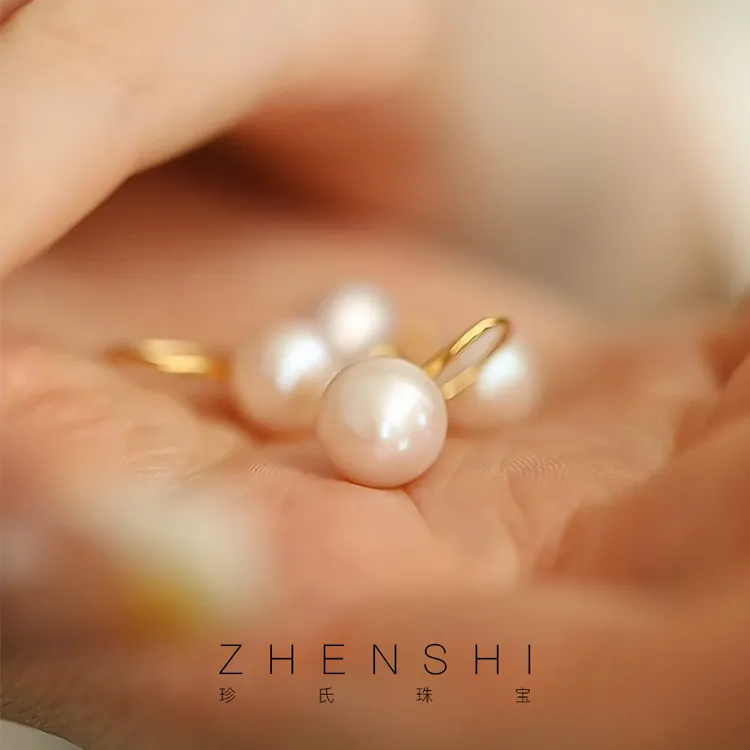 珍氏珠宝 天然淡水珍珠耳钉 银镀K金高级感耳钩耳饰女款 (高跟鞋)