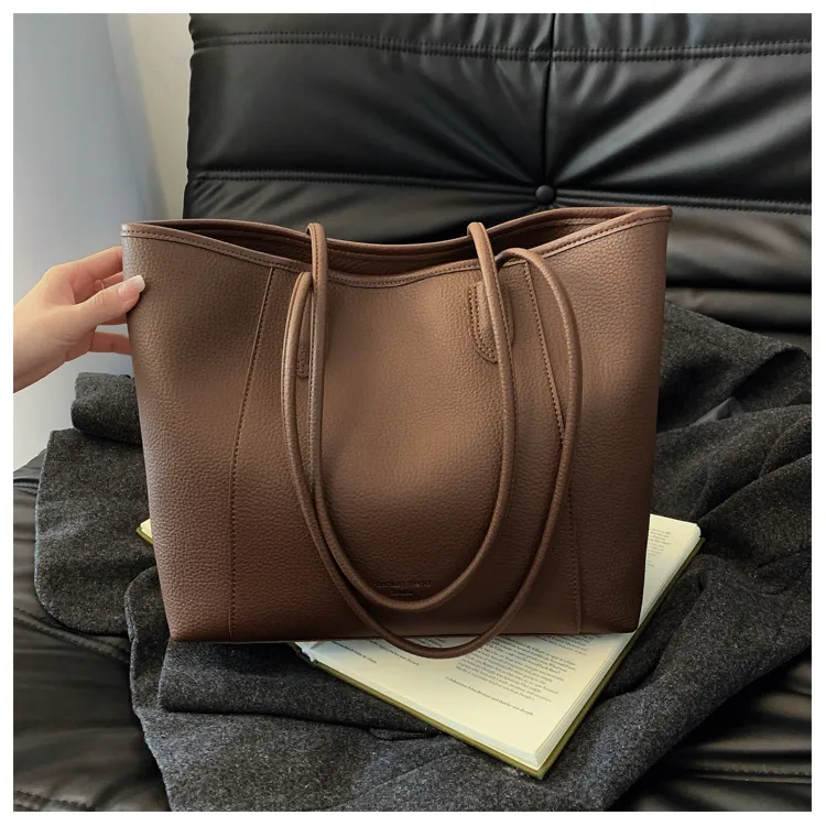 女大容量韩版单肩包2025新款荔枝纹软皮高级感大容量通勤百搭托特