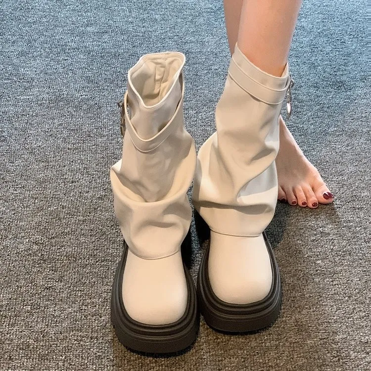 英伦风靴子白色瘦瘦靴春秋显瘦网红时尚百搭马丁靴ins真皮短靴