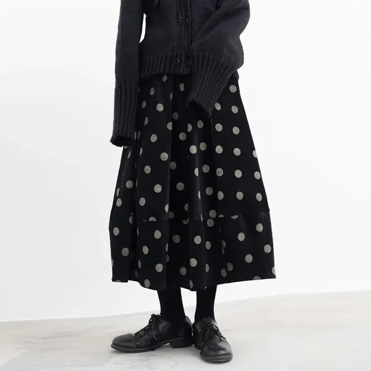 大码反潮复古灯芯绒半身裙女2025秋冬波点宽松显瘦中长花苞裙
