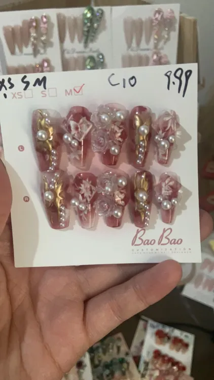 穿戴甲，直播间过款没有选号勿拍，默认微瑕，NO退NO换手工