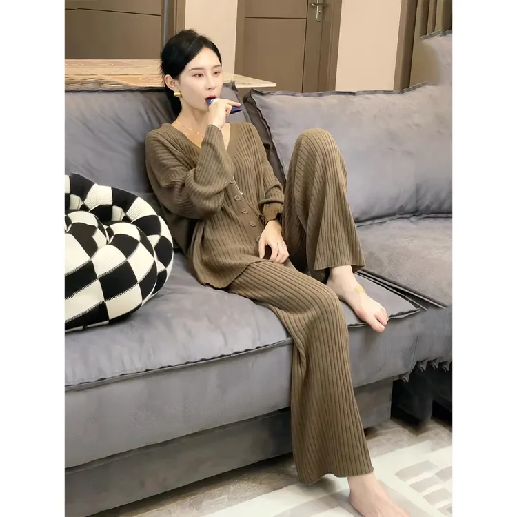 慵懒风复古炸街针织套装秋季新款时尚休闲宽松显瘦阔腿裤两件套女