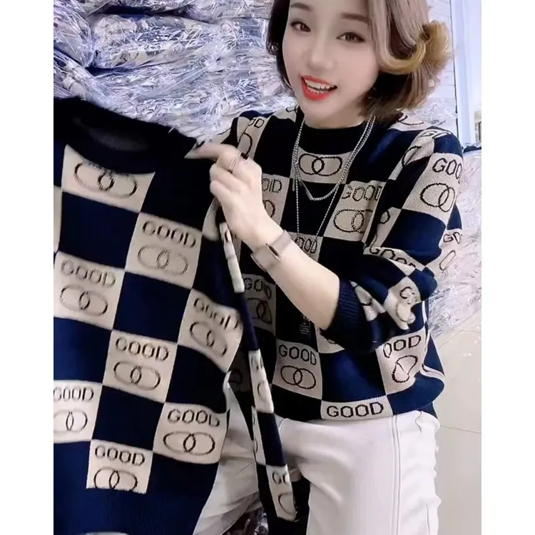 新款品质女装圆领洋气秋冬新款韩版宽松加厚毛衣长袖针织衫时尚