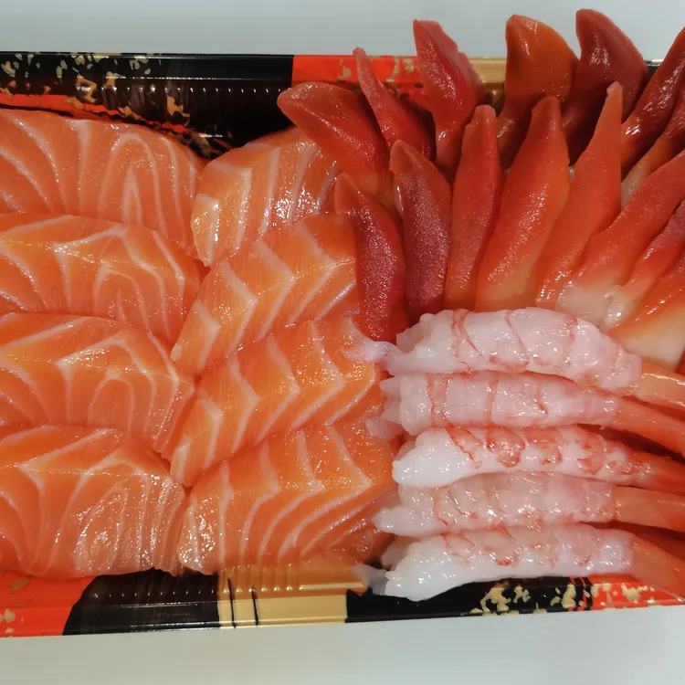 冰鲜丹麦法罗三文鱼中段拼盘（三文鱼&甜虾&北极贝  三拼）320克