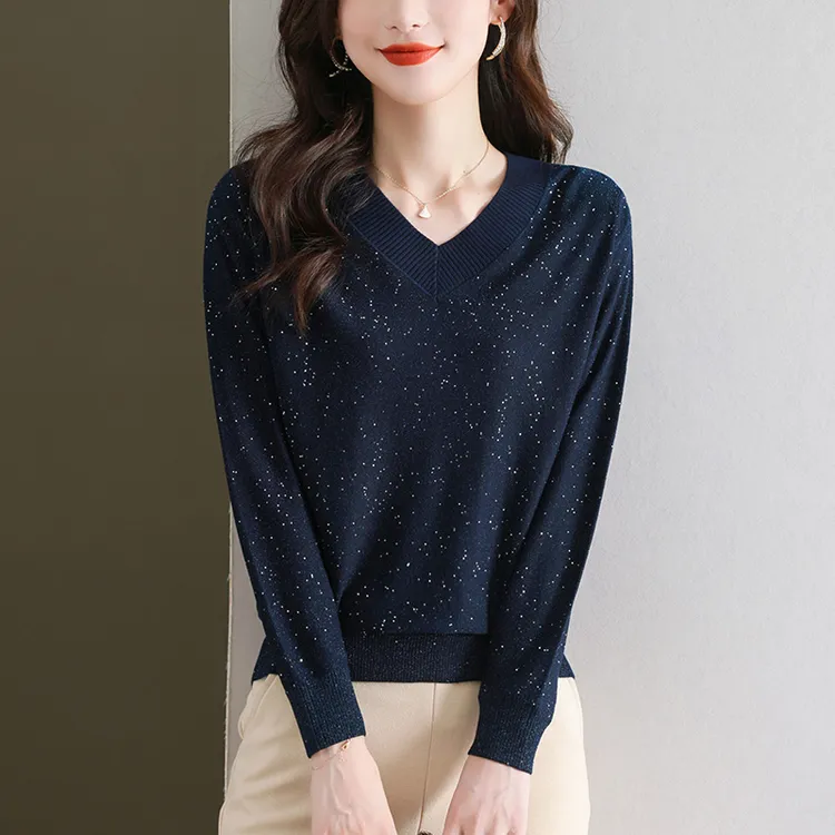 大码秋装女胖mm长袖冰丝针织上衣女200斤宽松遮肚子显瘦V领打底衫