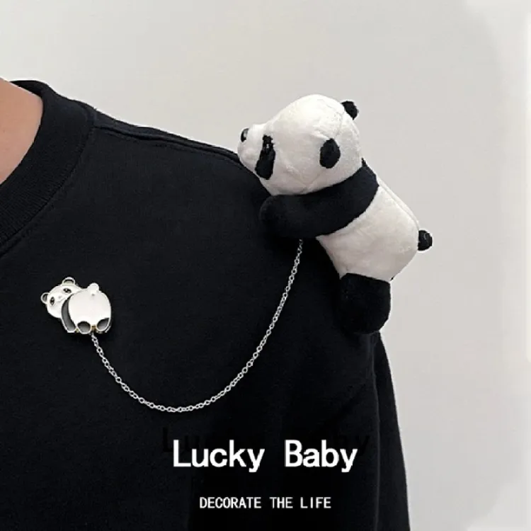 卡通毛绒熊猫胸针可爱日系徽章趴趴熊玩偶别针围巾小配饰挂件公仔