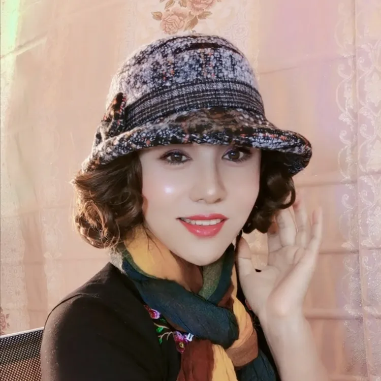 假发一体渔夫帽女格子礼帽小短卷发洋气假发盆帽百搭时尚网红爆款