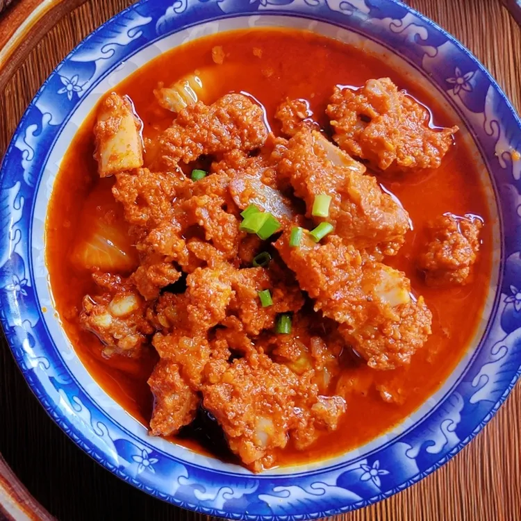 招牌排骨鲊 骨头生 三线肉鲊 大理美食猪肝鲊麻辣鲜香下饭菜