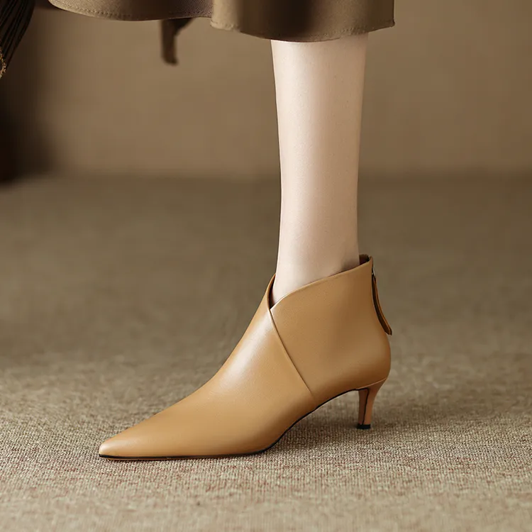 5cm头层牛皮尖头细跟短靴女性感气质法式复古百搭杏色中跟加绒