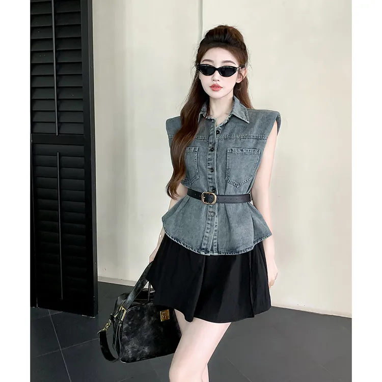 牛仔马甲薄款外套女新款夏季少女韩版百搭风显瘦配腰带无袖上衣