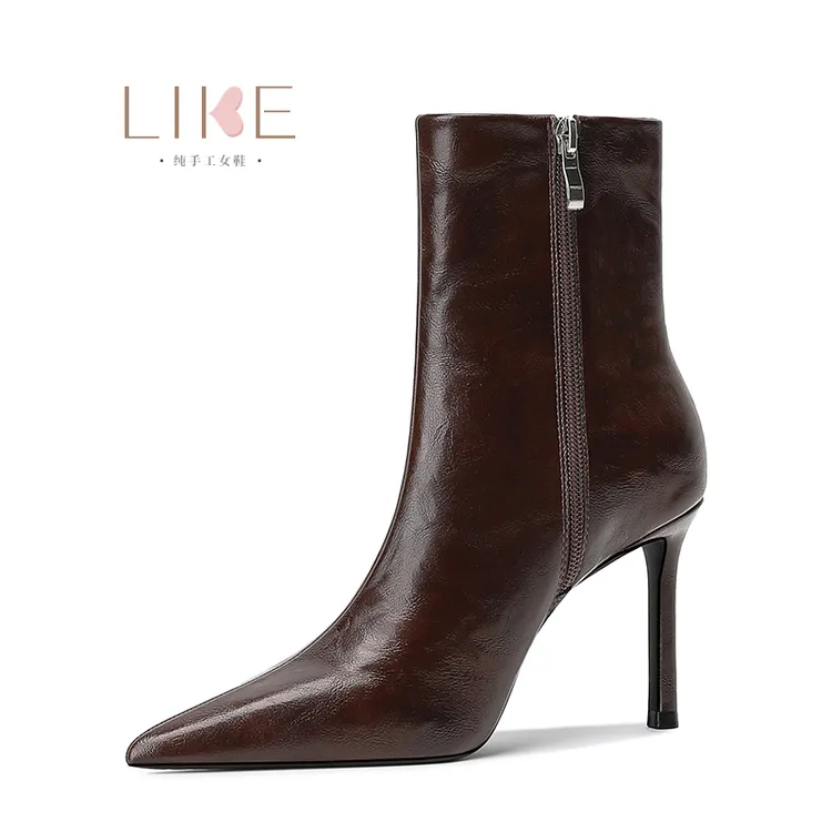 冬季软底短筒靴秋冬尖头细跟气质高跟显瘦时尚瘦瘦靴高跟短靴加绒